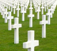 amerikanischer-soldatenfriedhof-des-zweiten-weltkriegs-in-epinal-in-frankreich-452x600
